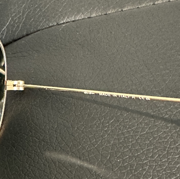 LIKE NEW Ray-Ban Aviator RB3025 Purple Mirror Ray ban Sunglasses - Picture 9 of 15